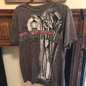 Led Zeppelin T shirt